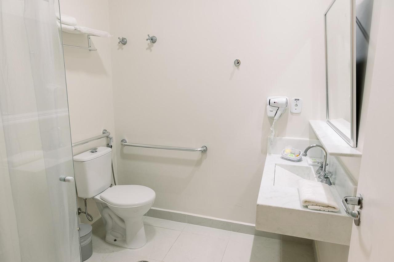 Standard Single Room,1453639702:JPEG